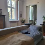 Alunana Lux & Jakuzzi In The Art Nouveau Area - 1870's, Renovated 2025 - Self Check-in *