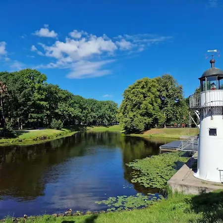 Апартаменти Alunana Lux Jakuzzi Apart, Facade Is Under Renovation, In Art Nouveau Area, Self Check-in *