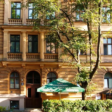 Alunana Lux Jakuzzi Apart, Facade Is Under Renovation, In Art Nouveau Area, Self Check-in Apartment *