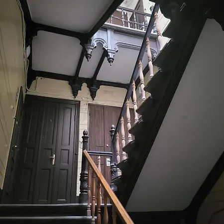 Alunana Lux Jakuzzi Apart, Facade Is Under Renovation, In Art Nouveau Area, Self Check-in *