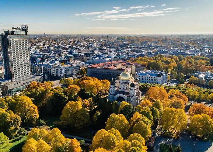 Dzīvoklis Alunana Lux & Jakuzzi In Art Nouveau Area - 1870's, Renovated 2025 - Self Check-in, 74 M2 Riga