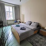 Apartmán Alunana Lux & Jakuzzi In The Art Nouveau Area - 1870'S, Renovated 2025 - Self Check-In