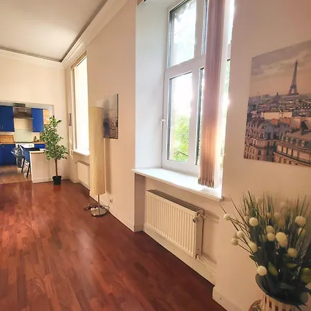 Alunana Lux Jakuzzi Apart, Self Check-In, 74M2, Riga Art Nouveau Area Apartmán Riga